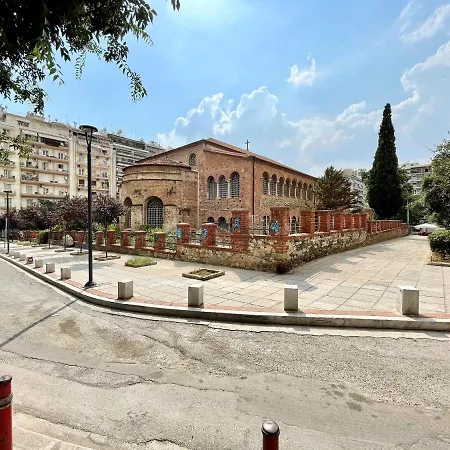 Elegant, Modern & Quiet Flat, Location Apartman Szaloniki